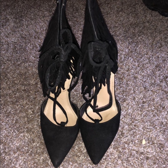 Heels - Picture 4 of 4